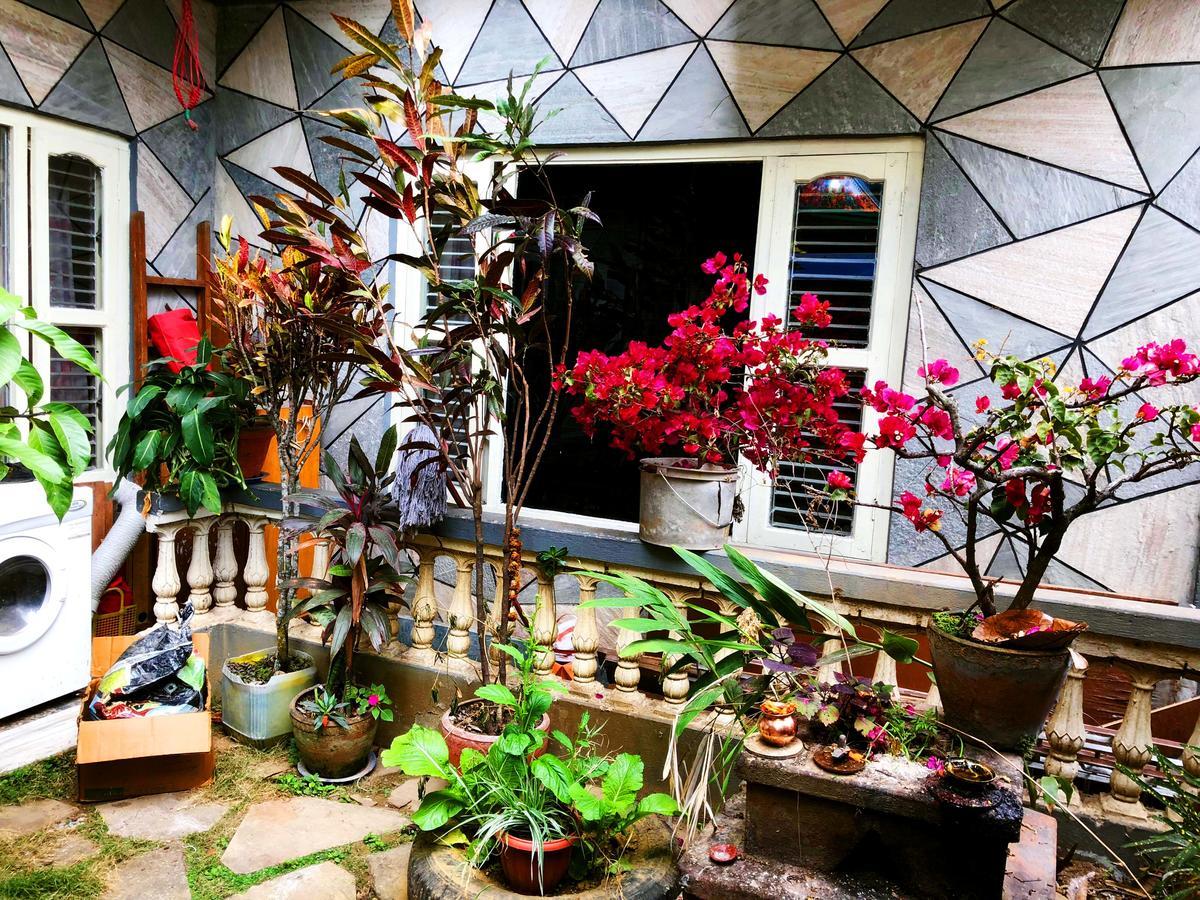 Hotel Grand Holiday Pokhara Kültér fotó