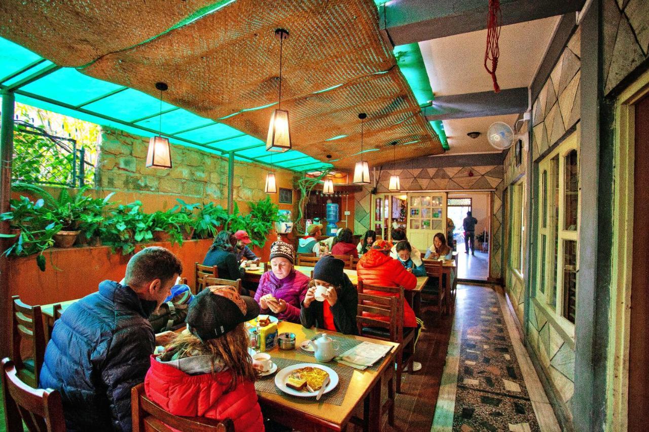 Hotel Grand Holiday Pokhara Kültér fotó